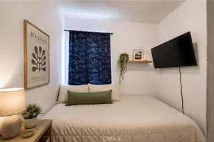 310 Madison St, Bakersfield, CA 93307 - Photo 14