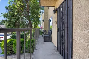 216 W Tujunga, Burbank, CA 91502 - Photo 2