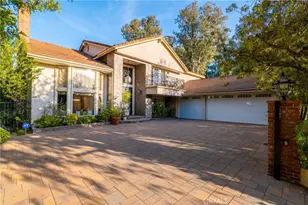 4200 Gayle Dr, Tarzana, CA 91356 - Photo 1