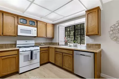 18424 Lemarsh, Northridge, CA 91325 - Photo 12