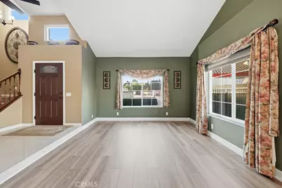 2130 Sunswept, Lancaster, CA 93536 - Photo 6