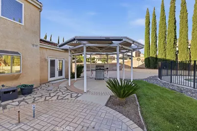 2130 Sunswept, Lancaster, CA 93536 - Photo 10