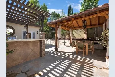 11606 Woodley, Granada Hills, CA 91344 - Photo 40