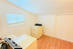 4025 Melrose Ave, Los Angeles, CA 90029 - Photo 2