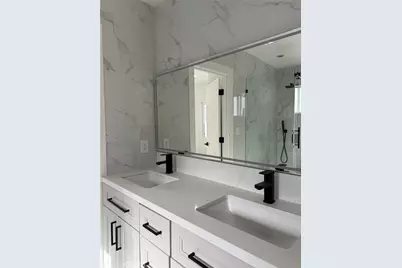 5527 Beckford Avenue, Tarzana, CA 91356 - Photo 20
