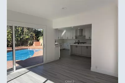 5527 Beckford Avenue, Tarzana, CA 91356 - Photo 10