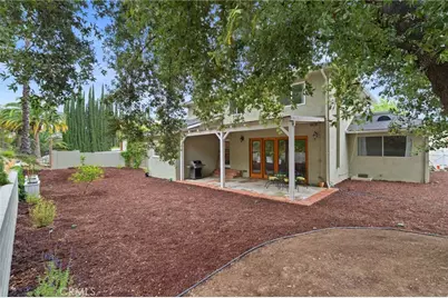 8788 Moorcroft Avenue, West Hills, CA 91304 - Photo 20