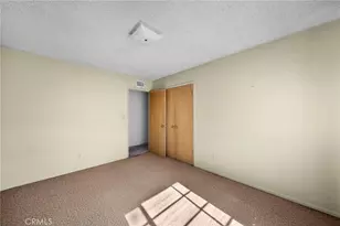 18427 San Fernando Mission, Porter Ranch, CA 91326 - Photo 18
