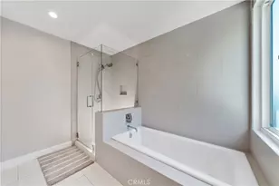 1312 Dubonnet Ct, Oak Park, CA 91377 - Photo 22
