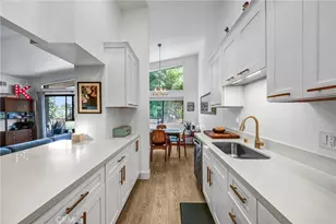 5805 Whitsett Ave, Valley Village, CA 91607 - Photo 14
