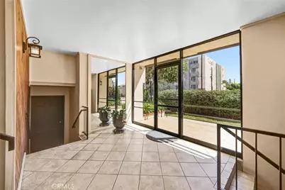 5805 Whitsett Avenue #201, Valley Village, CA 91607 - Photo 24