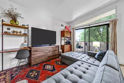 5805 Whitsett Avenue #201, Valley Village, CA 91607 - Photo 6