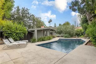 4135 Meadowridge Pl, Encino, CA 91436 - Photo 36
