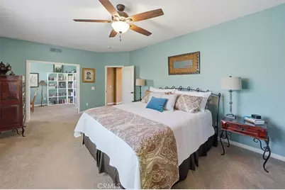 27319 Duxbury, Valencia, CA 91354 - Photo 44