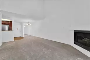 5535 Canoga, Woodland Hills, CA 91367 - Photo 8