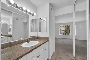 5535 Canoga, Woodland Hills, CA 91367 - Photo 16