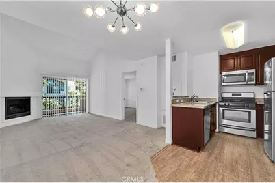 5535 Canoga #332, Woodland Hills, CA 91367 - Photo 4