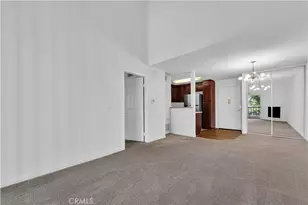 5535 Canoga, Woodland Hills, CA 91367 - Photo 10