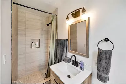 15732 Covello St, Van Nuys, CA 91406 - Photo 40