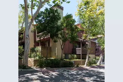 21930 Marylee Street #92, Woodland Hills, CA 91367 - Photo 2