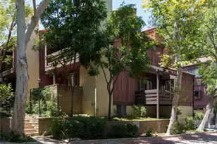 21930 Marylee St, Woodland Hills, CA 91367 - Photo 2