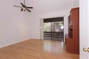 21930 Marylee St, Woodland Hills, CA 91367 - Photo 12