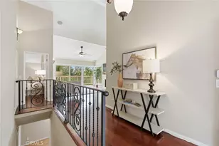 602 Calle Mirador, Oak Park, CA 91377 - Photo 2