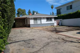 13319 Magnolia, Sherman Oaks, CA 91423 - Photo 2
