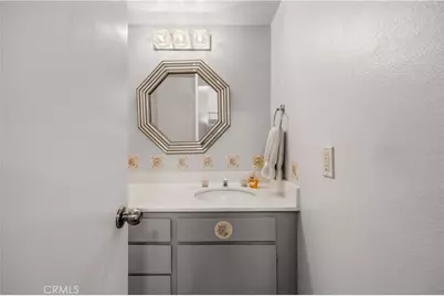 17943 Magnolia Boulevard #16, Encino, CA 91316 - Photo 28