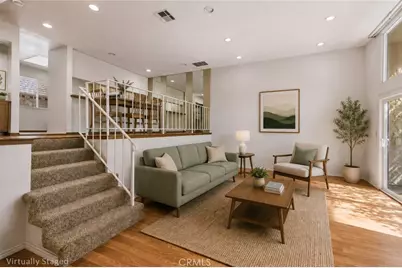 17943 Magnolia Boulevard #16, Encino, CA 91316 - Photo 1