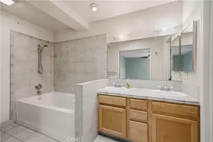 17943 Magnolia Blvd, Encino, CA 91316 - Photo 26