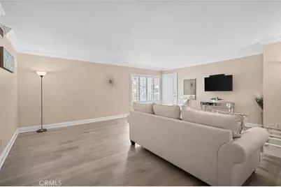 355 N Maple Street #121, Burbank, CA 91505 - Photo 8