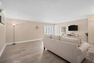 355 N Maple St, Burbank, CA 91505 - Photo 8