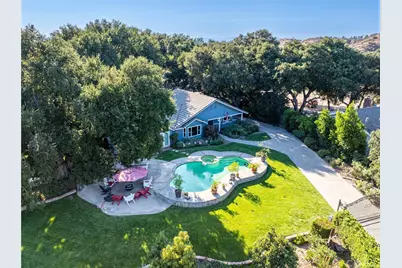 24713 Choke Cherry Lane, Newhall, CA 91321 - Photo 40