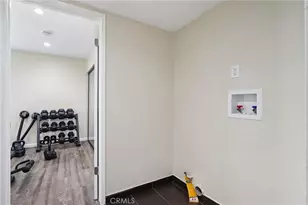 17465 Tuscan Dr, Granada Hills, CA 91344 - Photo 36