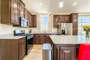 42815 Lowhill Dr, Lake Hughes, CA 93532 - Photo 2