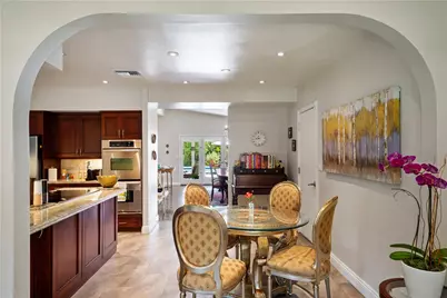 22441 Martha, Woodland Hills, CA 91367 - Photo 20