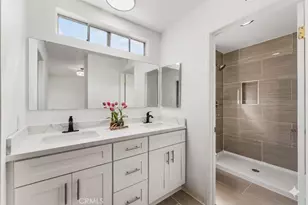 21929 Marjoram Ct, Saugus, CA 91350 - Photo 36