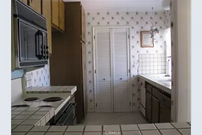 11431 Tampa Avenue #84, Porter Ranch, CA 91326 - Photo 8