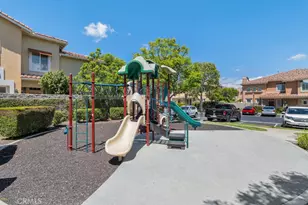 2931 Esperanza, Simi Valley, CA 93063 - Photo 36