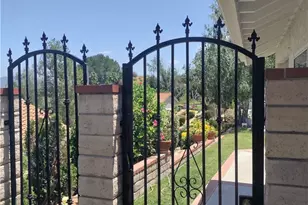 25225 Sagecrest Cir, Stevenson Ranch, CA 91381 - Photo 4