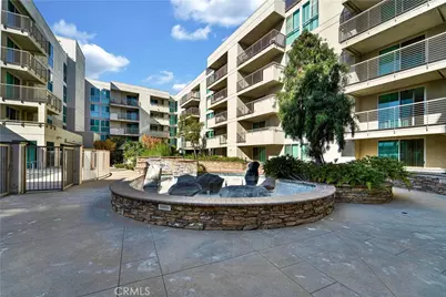 267 S San Pedro #218, Los Angeles, CA 90012 - Photo 2