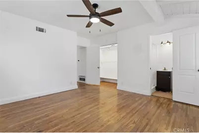 22727 Collins Street, Woodland Hills, CA 91367 - Photo 14