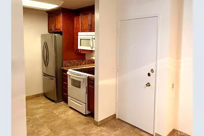 5460 White Oak #E228, Encino, CA 91316 - Photo 10