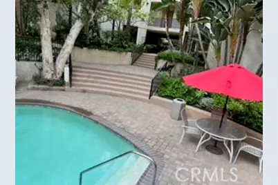 5325 Newcastle #330, Encino, CA 91316 - Photo 26