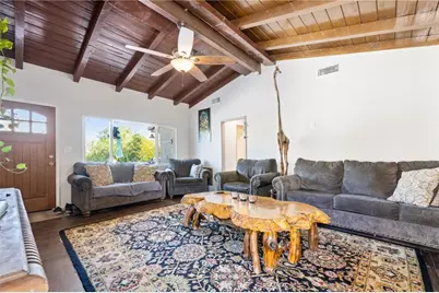 30325 N Brandywine Canyon, Canyon Country, CA 91351 - Photo 6