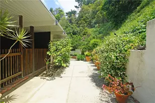1364 Braeridge Dr, Beverly Hills, CA 90210 - Photo 26