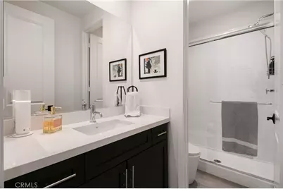 21120 W Citylights Drive, Chatsworth, CA 91311 - Photo 30