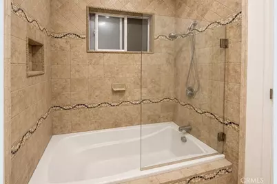 14720 Valerio, Van Nuys, CA 91405 - Photo 28
