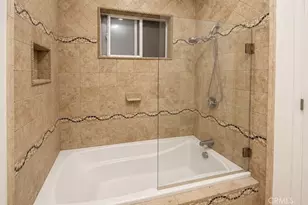 14720 Valerio, Van Nuys, CA 91405 - Photo 28